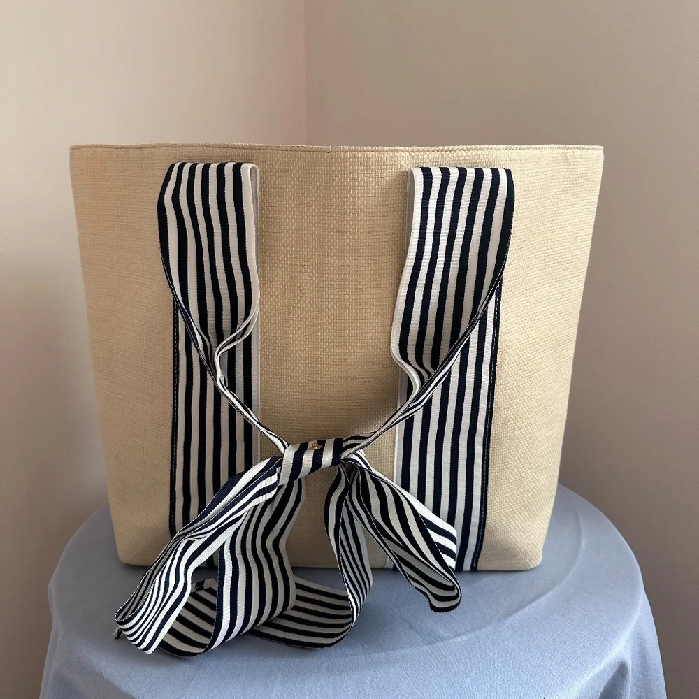 NEW Mark & Graham RIBBON BOW BAG BEACH BAG Tote Raffia Bag Bow Tie button close - Picture 3 of 7
